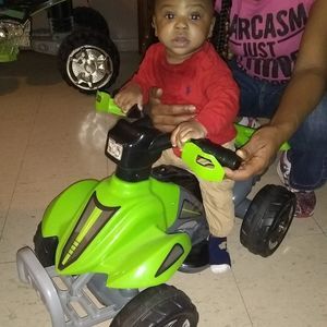 Meet your Posher, Jasmine